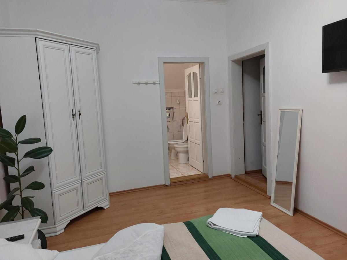 Valiapart Oradea Exterior photo